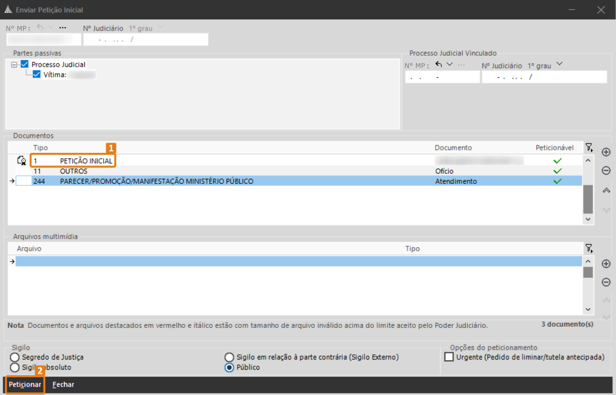 Tela do sistema SAJ de peticionamento eletrônico com lista de documentos. Destaques em laranja: linha 'PETIÇÃO INICIAL' na coluna Tipo com número '1' e botões 'Peticionar' e 'Fechar' na parte inferior
