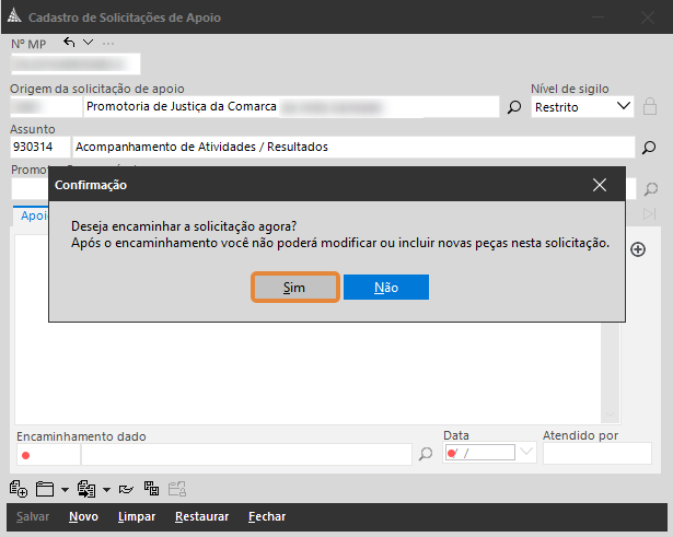 Tela de Cadastro de Solicitações de Apoio no SAJ. Destaque: caixa de confirmação exibindo a mensagem “Deseja encaminhar a solicitação agora?” com botão “Sim” selecionado.