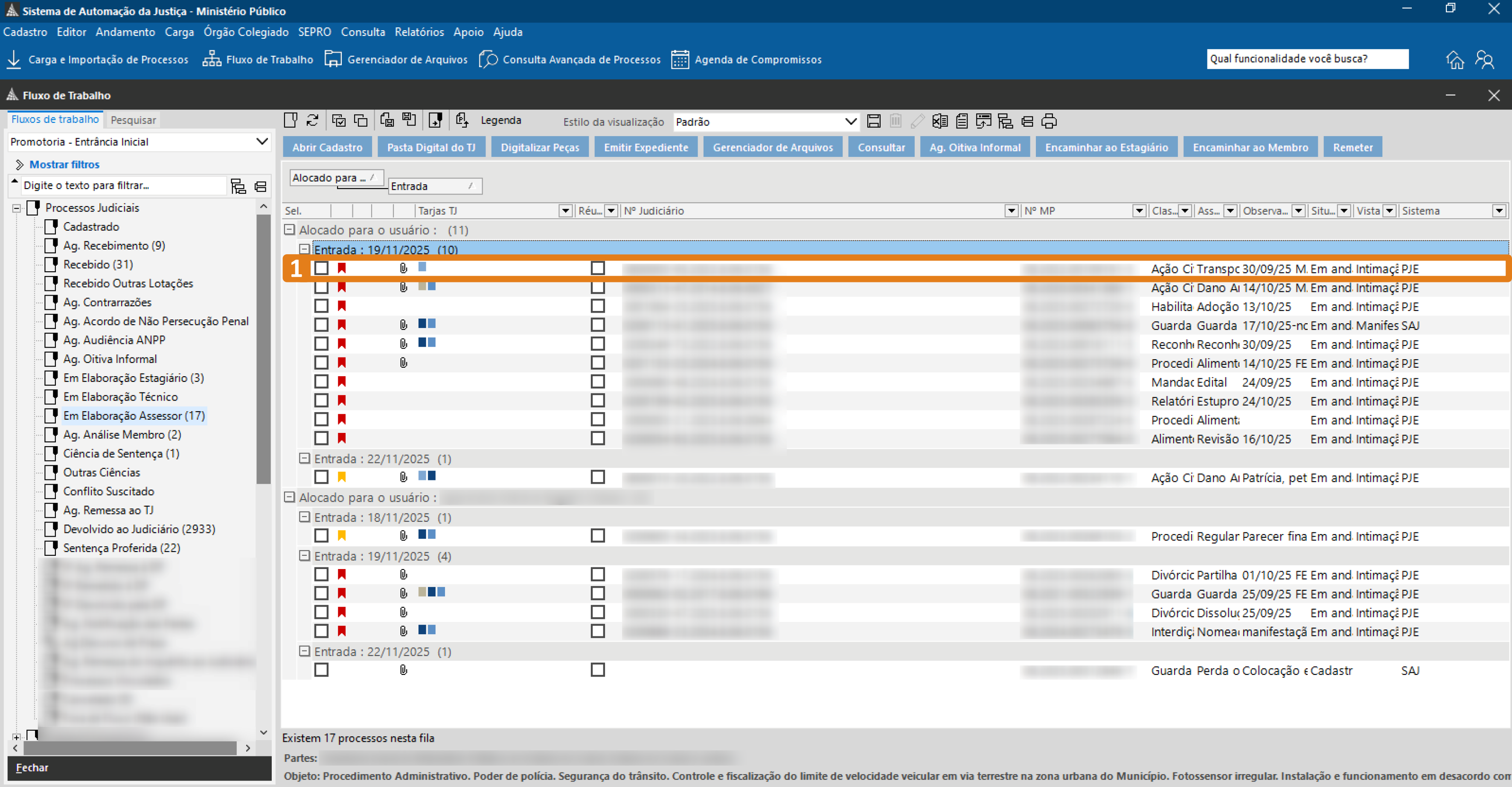 Tela do Fluxo de Trabalho no Sistema de Automação da Justiça, com destaque para uma linha específica da lista de processos, indicando o item selecionado na fila.